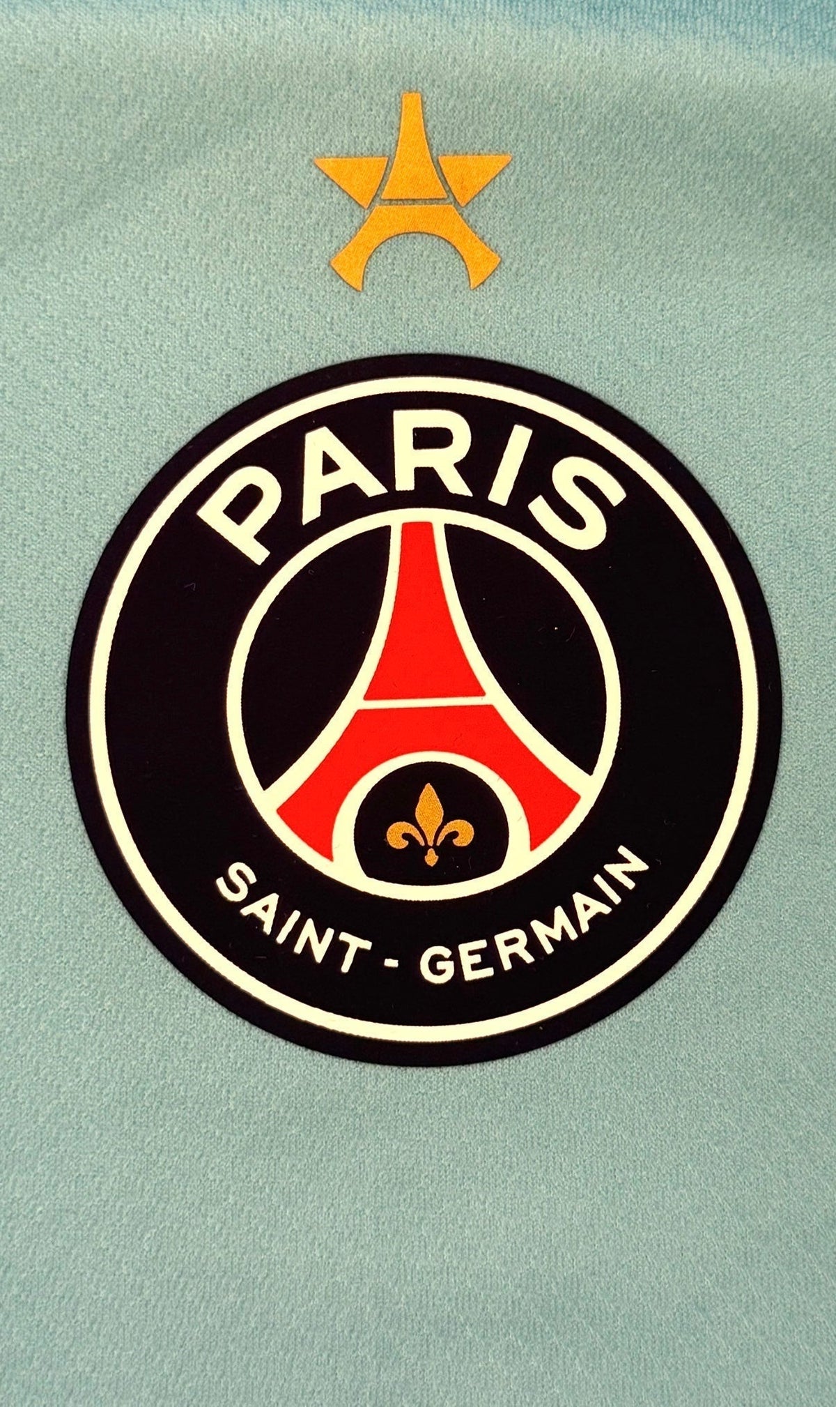 Paris Saint-Germain – Maillot Concept 2025/26 – Bleu & Rose