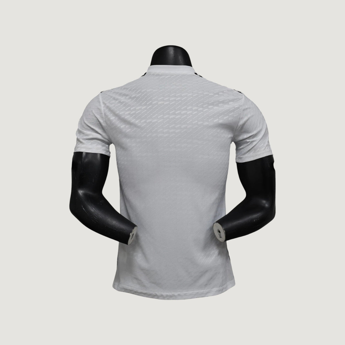 Japon – Maillot Concept 25/26 (PRO) – Blanc & Noir